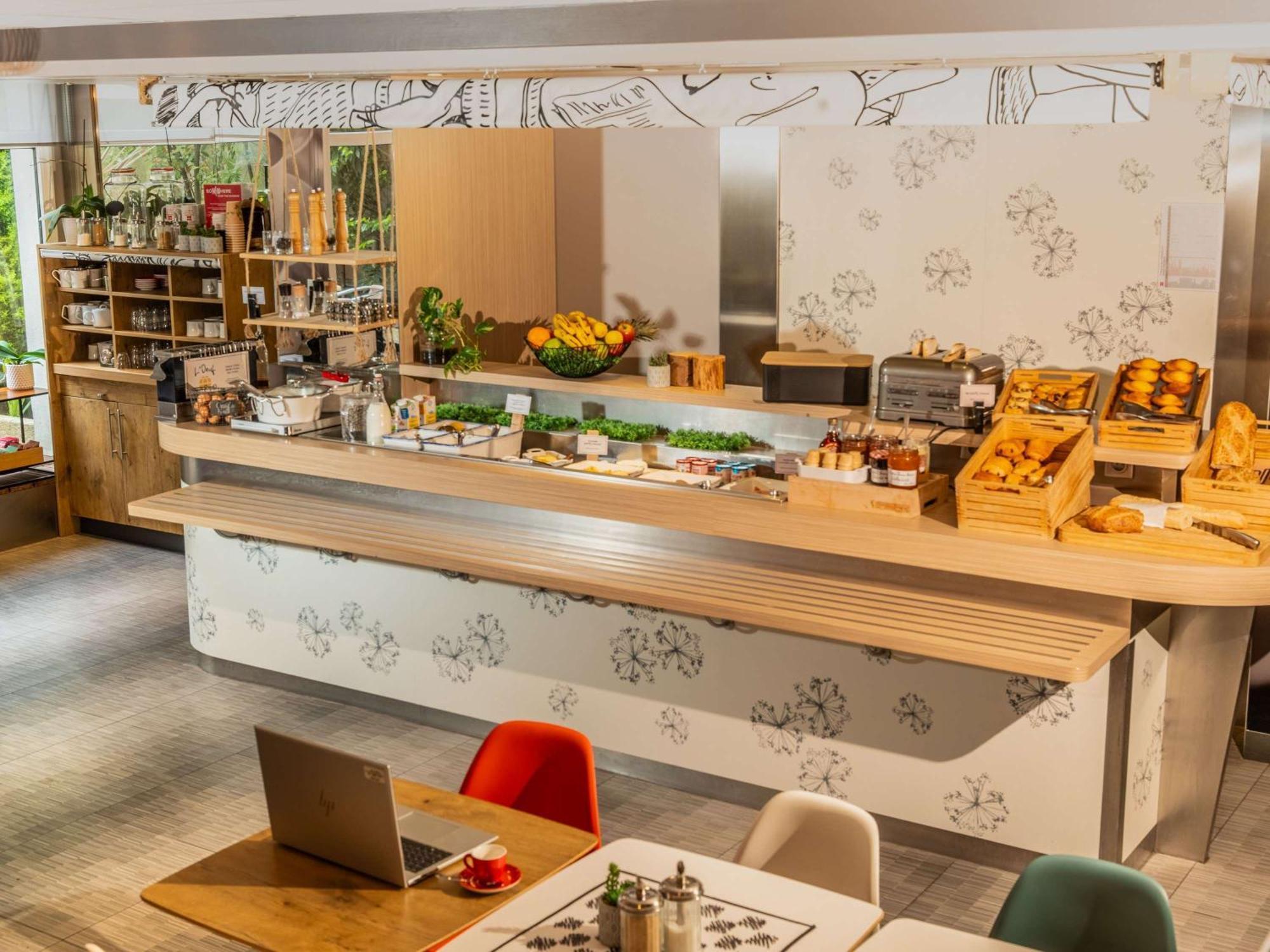 Ibis Paris Vanves Parc Des Expositions Exterior foto